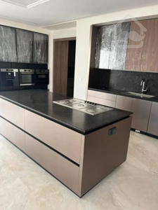 فروش اپارتمان 180 متری زعفرانیه