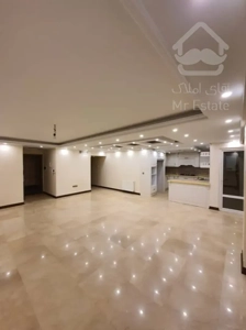 فروش 110 متری اختیاریه