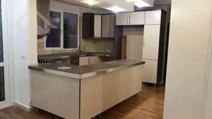 اجاره واحد ۱۳۰متری در امیرآباد 