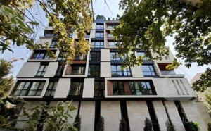 فرمانیه شرقی برج باغ نوساز