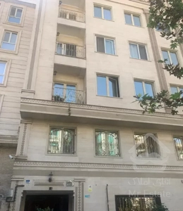 ۱۳۰متر سه خواب /فول /سازمان /تبدیل دارد