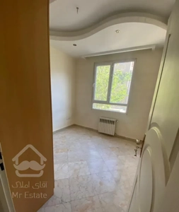 ۶۳متر/۲خواب/طبقه‌اول/پارکینگ/غرب‌بلوارشاهد