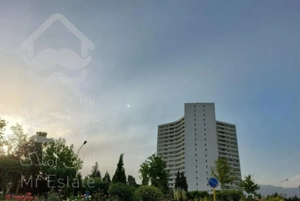 اپارتمان فول بازسازی در برجهای شهرک‌امید