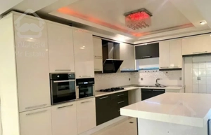 ۳ خوابه دوبلکس فول بازسازی شیک