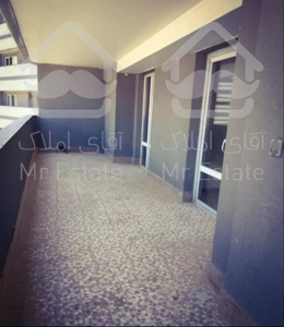 ۲۰۵ متر سه خواب فول امکانات/تراس قابل چیدمان/لوکس