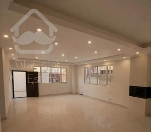 همکف ۱۵۰ متر مفید