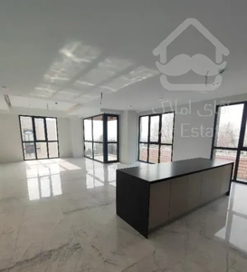 آپارتمان۱۰۸متری/فول بازسازی شده/نورگیر مستقیم