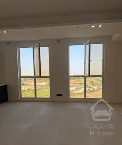 ۱۰۵ متر فروش رینگ دریاچه / سند دار
