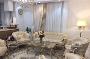 گلنما،۶۱متری،خوش نقشه،غرق در نور