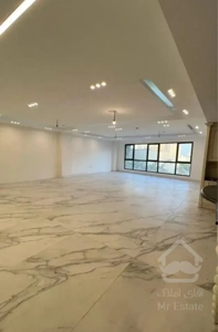 ۱۹۰متر نوساز ژورنالی/ تکواحدی /۳ پارکینگ /شخصی ساز