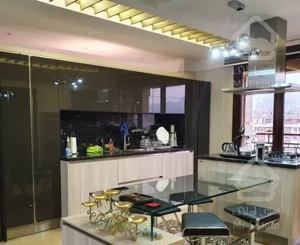 تکواحدی ۲۳۰ متر