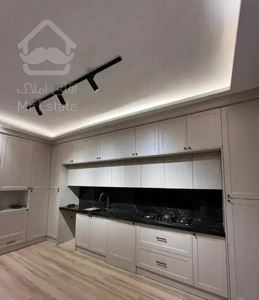 ۱۵۰متری + تک واحدی + جنوبی+چسبیده به وکیل اباد