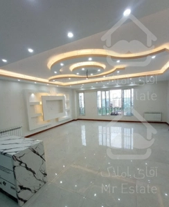 آپارتمان تک واحد/132متر 3خواب/نوساز نزدیک دریا