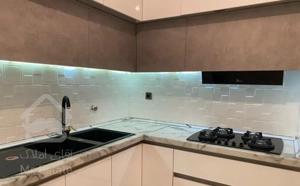 آپارتمان ۹۰ متر دو خواب سند تک برگ