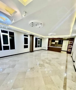 آپارتمان۱۲۲متر/۳خواب۸سال/اکواریوم نور/خ پهن/تهاتر