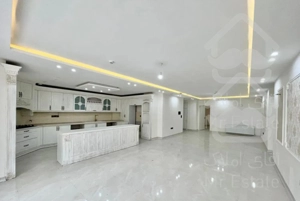 آپارتمان ۱۸۷ متر ۵۰ متر حیاط همکف سند صفر سجادیه