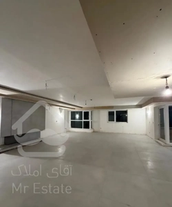 ۳ خوابه خوش‌نقشه با نور مستقیم و کیفیت ساخت ممتاز