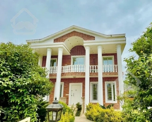 ویلاباغ۶۵۰متری فول مبله سنددار چمستان