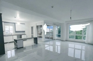 ۱۳۰ متر ۳ خواب/طالقانی طبقه چهارم/ویو دار