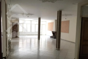 خواجه عبدالله ۱۶۵ متر سه خوابه