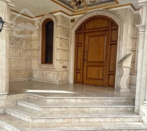 فروش آپارتمان ۱۷۶ متری خیابان جویبار شخصی