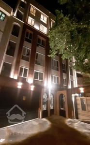 آپارتمان 60 متری کلید نخورده فول پارکینگ غیرمزاحم