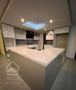 عظیمیه ۱۵۰ متر سه خوابه فول خوش نقشه/ سرمایه گزاری