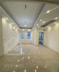 ۹۲متر/۲خواب/چندقدمی دریاچه