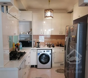 سهروردی جنوبی اقلیمی ۹۰متر دو خواب