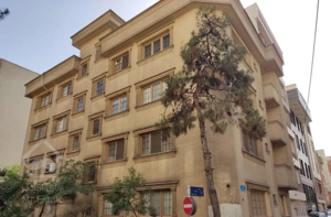 خواجه عبدالله خیابان16/دوخواب97متر/دوبر نورگیر