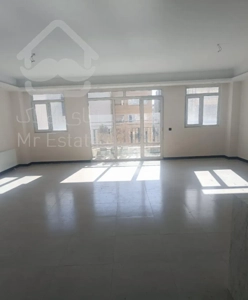 روبه نما /یکسال ساخت/ تاپ لوکیشن / کم واحد