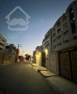 فروش فوری واحد ۱۵۷متری خ۴شهرک دانشگاه