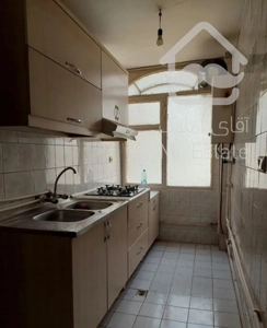 آپارتمان۳۸متر/ تخلیه / طبقه۲ /  هلال احمرغربی