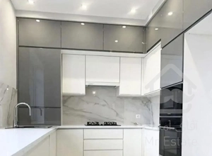 آپارتمان ۸۵ متری  خ ۱۶ متری چمران فول بازسازی