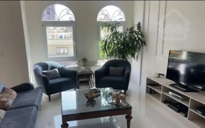 تمیز و شیک و تخلیه / پارکینگ اختصاصی / نوسازی کامل