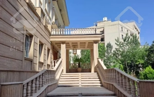 ۲۰۰ متری برج باغ آجودانیه