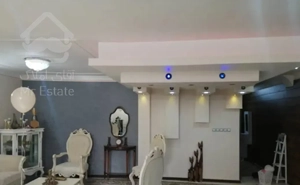 دو خواب جنوبی کم واحد سالن بزرگ مطابق صفر