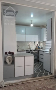 فروش آپارتمان ۷۰ متری ۲ خوابه طبقه ۲