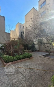 سهروردی ،آپادانا ۲۰۰ متر(حیاط مستقل)