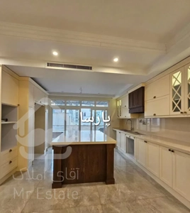۲۱۷ متر مهندس سرکاری ( سوپر لوکس ) شیراز شمالی