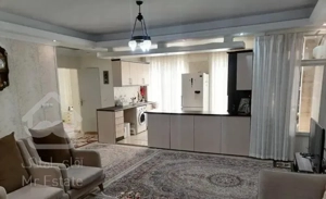 ۸۵ متری دوخوابه گلدار