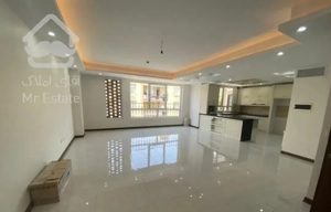 آپارتمان ۱۱۷ متر تک واحدی نوساز کلید نخورده