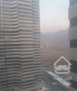 آپارتمان120مترنوسازکلیدنخورده ط16برج شهید خرازی