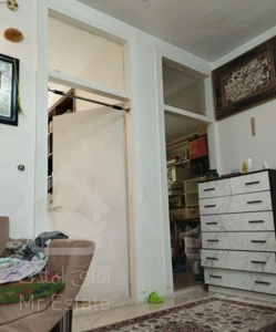 ۱۴۳ متر تک واحدی