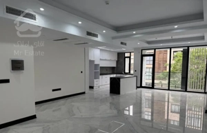 ۱۴۵ متر/۳خواب/۱مستر/خیابان درختی/۲ پارکینگ