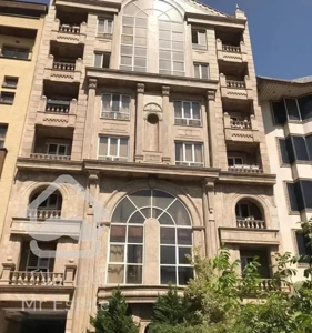 ۱۳۵متر ۲خواب کلاسیک فرمانیه شرقی