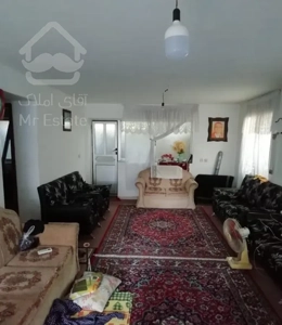 فروش یک خانه ویلایی دو واحد دوطبقه