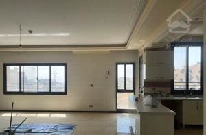 آپارتمان ۱۴۰ متری ط ۵ ویو تهران