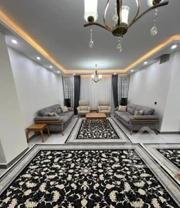 ۸۳ متر فول شیک ده ساله