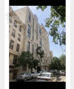 فروش آپارتمان 112 متر کلید نخورده با روف گاردن شرق پاسداران شمال میدان ملت